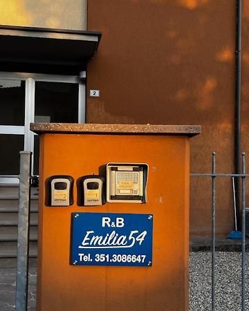 R&B Emilia Bed & Breakfast Cadeo Luaran gambar